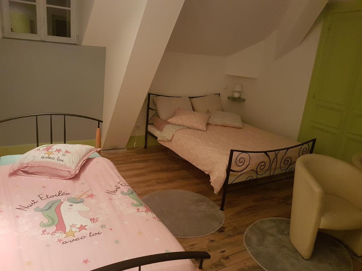 Bed and Breakfast Le Betrot Estissac Exteriér fotografie